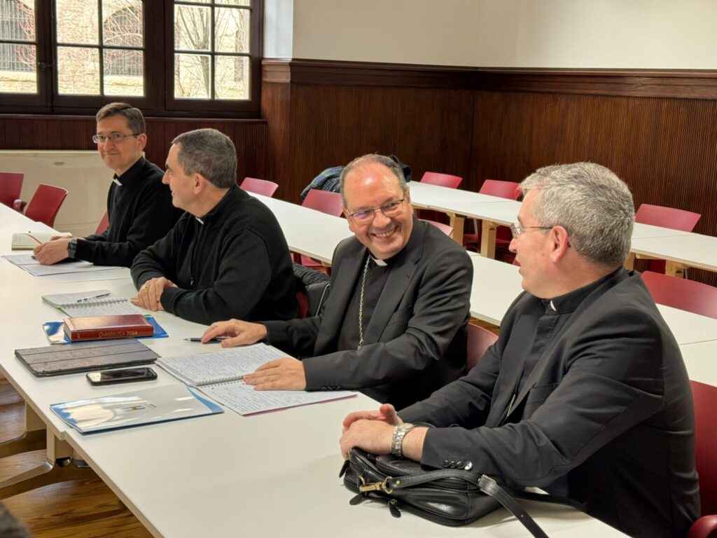 Reunión en Vitoria de las provincias eclesiásticas de Burgos y Pamplona