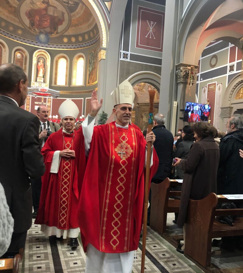 On Xabier Gómez, Sant Feliuko gotzain berria ordenatua