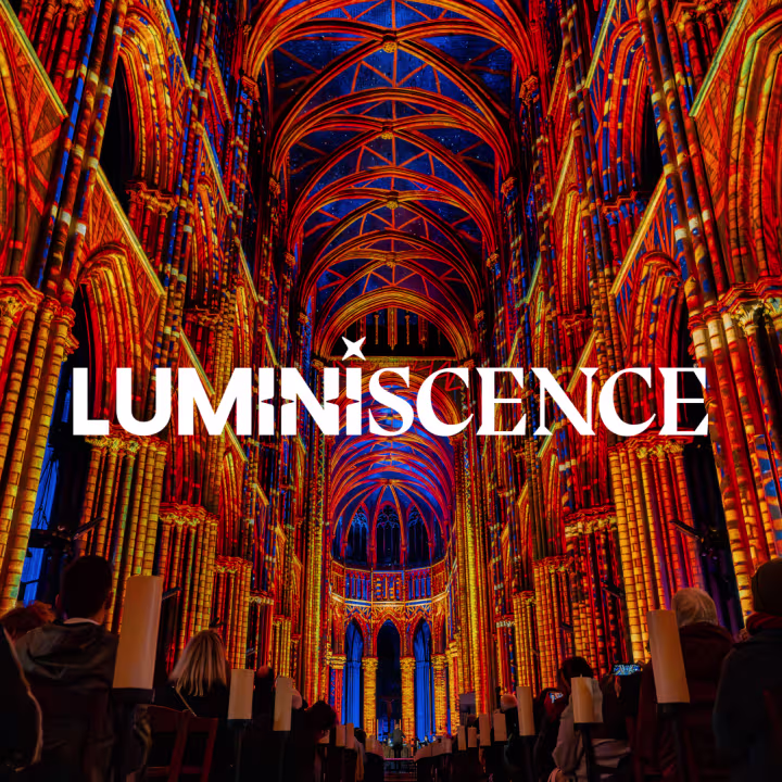 LUMINISCENCE llega a San Sebastián: una experiencia inmersiva única en la catedral del Buen Pastor