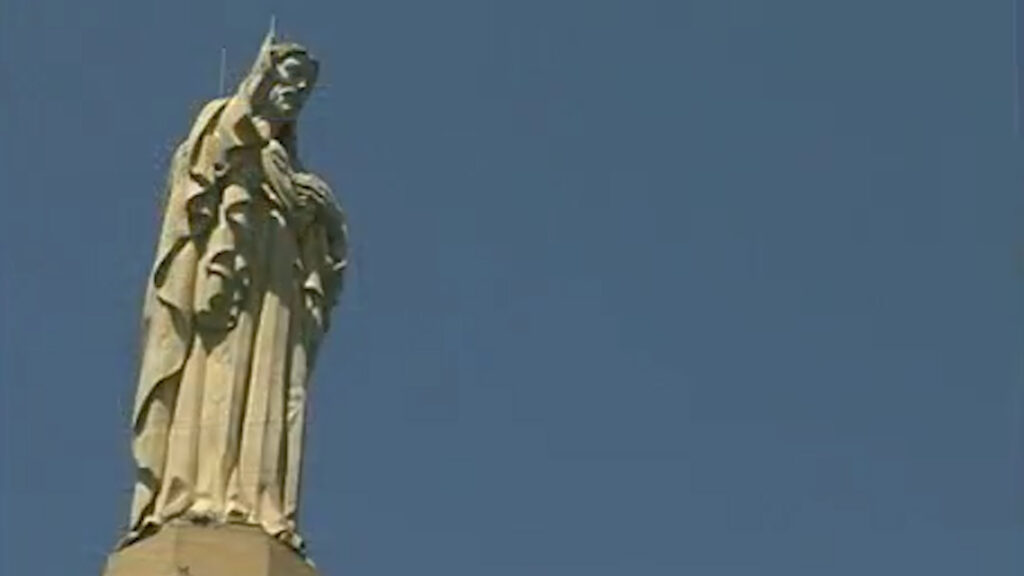 GOTZAIN JAUNAREN DEKRETU BERRIA URGULL MENDIKO JESUSEN BIHOTZAREN KAPERAKO LITURGI OSPAKIZUNEN INGURUAN