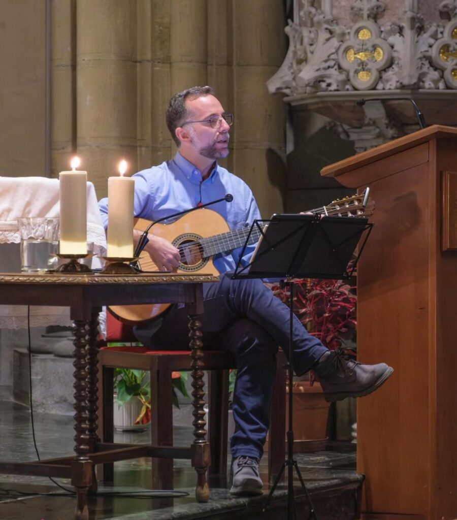 Cristóbal Fones, SJ: Un canto al amor y la fe en San Sebastián