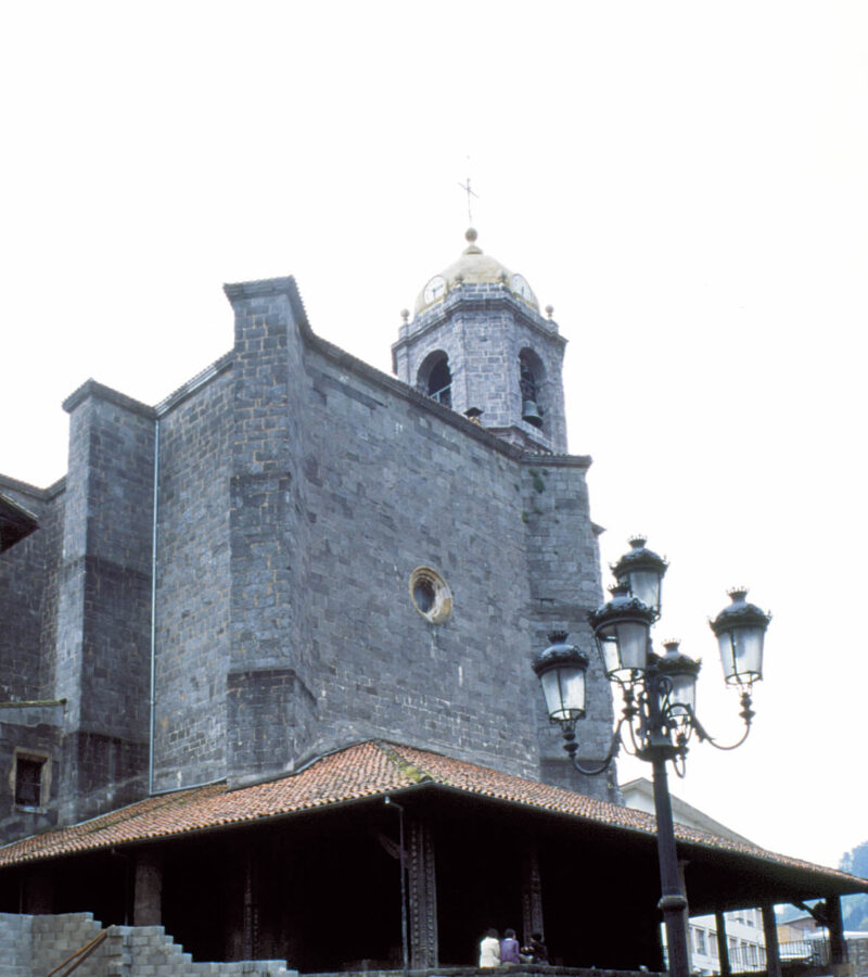 Soraluze mantiene el toque nocturno de las campanas