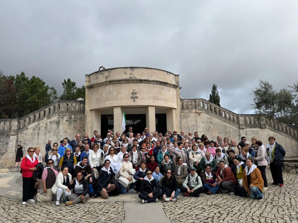 Elizbarrutiko 140 fededunek erromesaldia egin dute Fatimara: “Pila espiritualak ondo kargatuta itzuli gara”