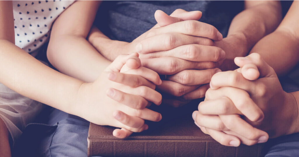 Invitación a orar en familia