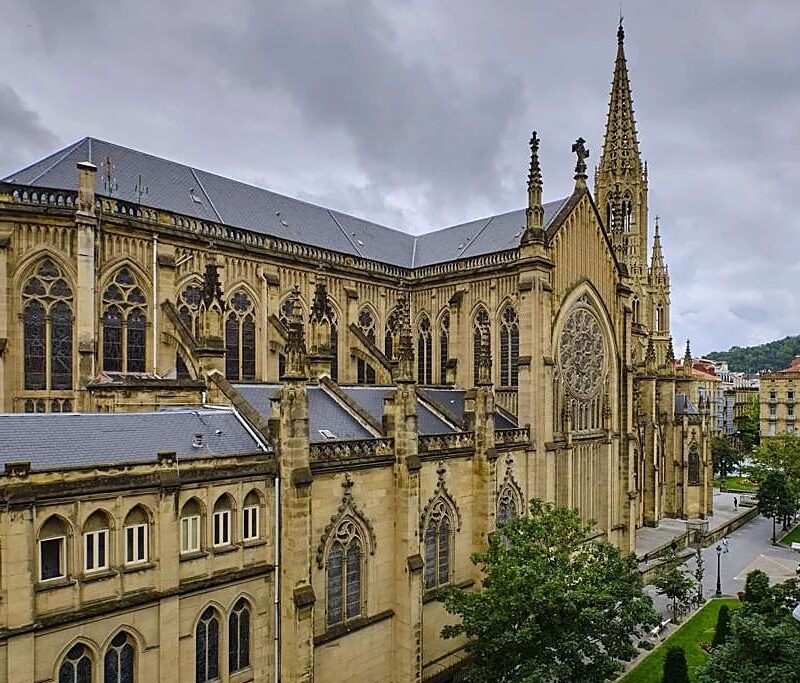 Licitación de la restauración de la mitad oeste de la catedral del Buen Pastor de San Sebastián