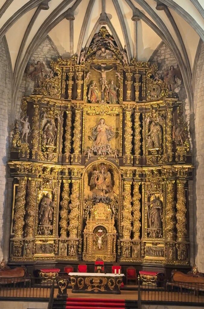 La parroquia de San Miguel de Oñati reabre sus puertas tras finalizar sus obras de restauración