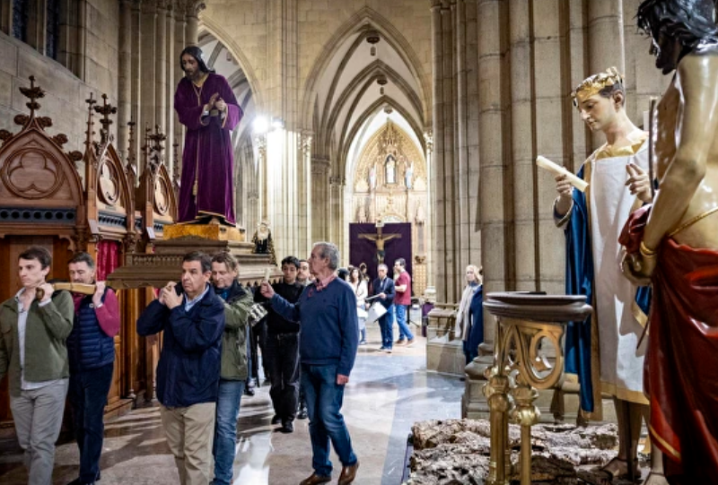 Ostiral Santuko prozesioa (Informazioa)