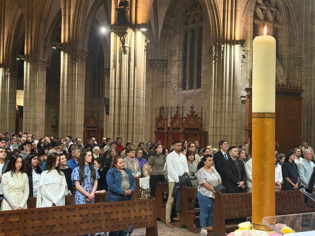 Vigilia Pascual: la noche en la que la luz vence a la oscuridad