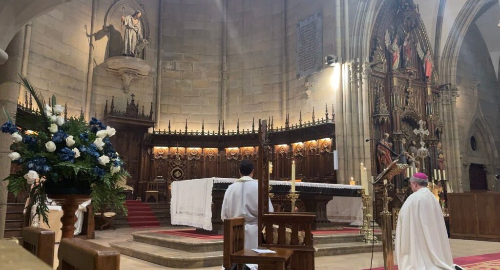 Segundo encuentro de oración por las vocaciones en la catedral